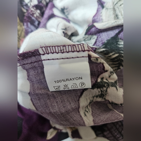 Jaase Floral Wide Leg Jumpsuit Size L Plum Purple Boho Smocked Waist Rayon - Picture 7 of 11